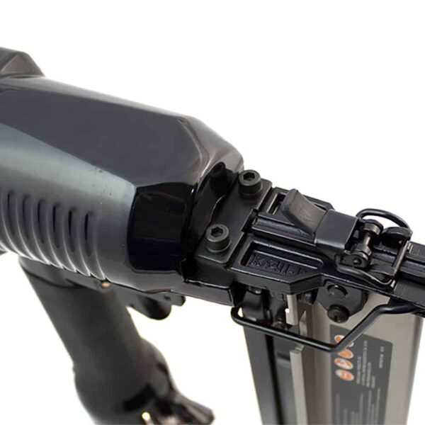 2.5-in 16-Gauge Pneumatic Finish Nailer - Image 4