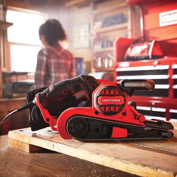 Power Sanders CMEW213 120-Volt 7-Amp Corded Belt Sander with Dust Management - Image 7