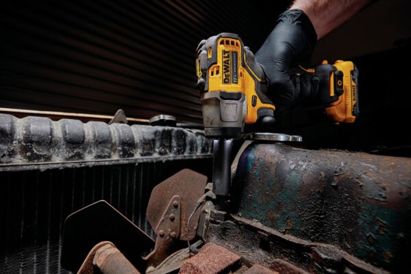 XTREME 12-volt Max Variable Speed Brushless 3/8-in Drive Cordless Impact Wrench (Battery Included) - Image 6