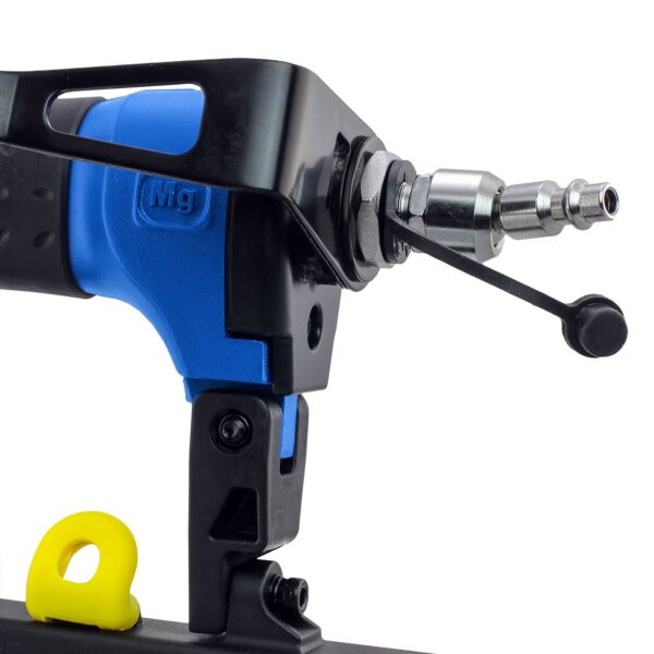 Estwing 2.5-in 16-Gauge Pneumatic Finish Nailer - Image 5