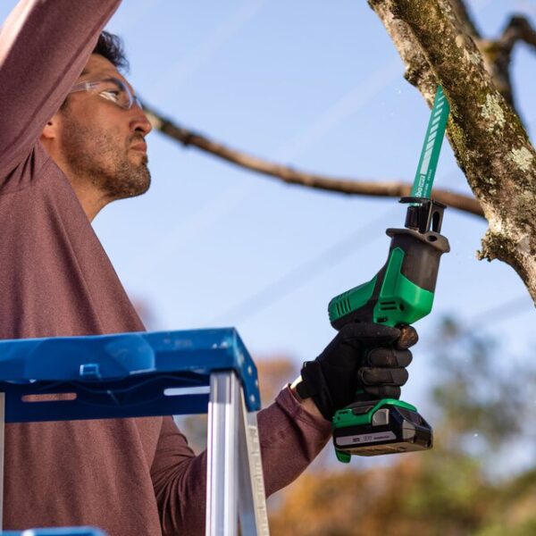 HPT Reciprocating Saw CR18DAQ4M MultiVolt 18-volt Variable Speed Cordless | One-Handed Design (Tool Only) - Image 6