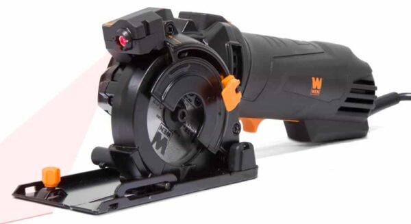 7-1/4-in Worm Drive Corded Circular Saw - Image 3