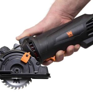7-1/4-in Worm Drive Corded Circular Saw