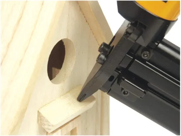 HP118K 23-Gauge Pneumatic Pin Nail Gun (Nailer) - Image 3