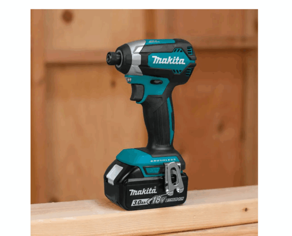XDT131 18V LXT Lithium-Ion Brushless Cordless Impact Driver Kit with (1) Battery 3.0Ah And Charger - Image 4