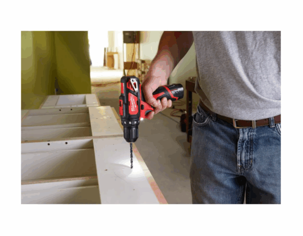 2407-22 M12 12-Volt Lithium-Ion Cordless 3/8 in. Drill/Driver Kit with Two 1.5 Ah Batteries, Charger and Tool Bag - Image 4