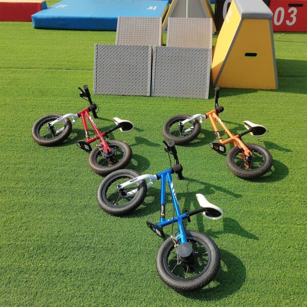 12 Balance Bike with Handbrakes for Kids Ages 2 to 5, Red - Image 8