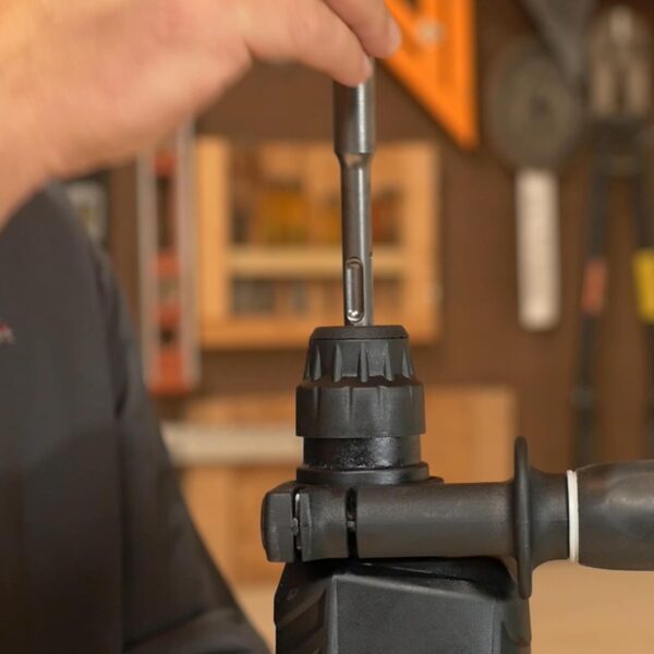 HPT Sds-plus Variable Speed Corded Rotary Hammer Drill (Tool Only) - Image 5