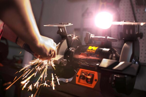 8-in Variable Speed Bench Grinder - Image 5