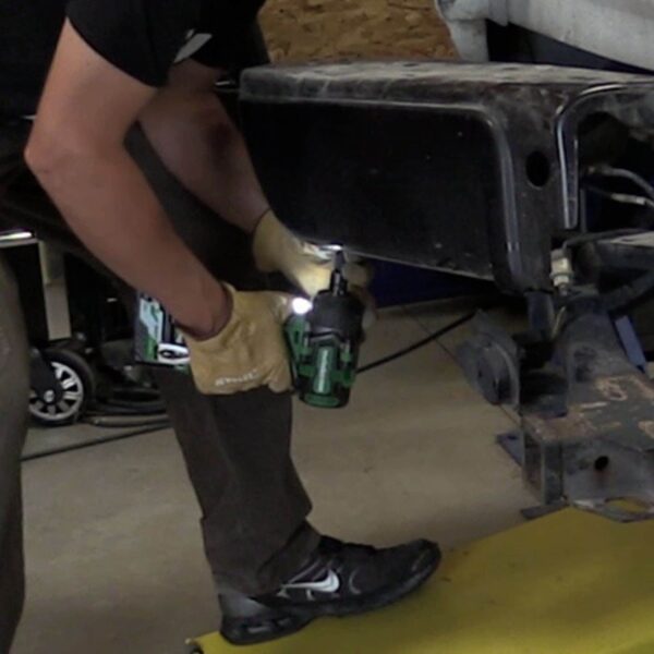 HPT 36V MultiVolt 1/2 Inch Mid-Torque Impact Wrench - Image 3