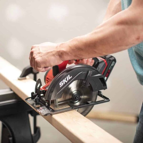 20V 6-1/2 Inch Cordless Circular Saw Includes 2.0Ah PWR CORE 20 Lithium Battery and Charger   CR540602 - Image 7