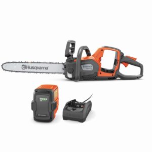 Power Axe 350i 40-volt 18-in Brushless Battery 7.7 Amp 7.5 Ah Chainsaw (Battery and Charger Included)