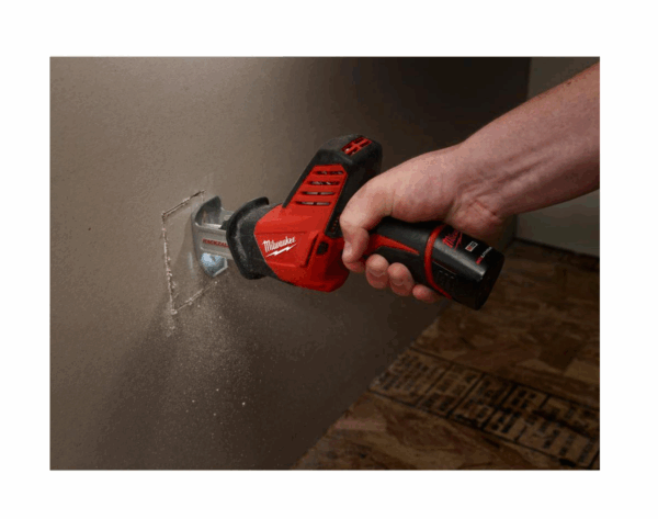 2420-21-2457-20-48-11-2460 M12 12V Lithium-Ion HACKZALL Cordless Reciprocating Saw Kit with M12 3/8 in. Ratchet and 6.0 Ah XC Battery Pack - Image 8