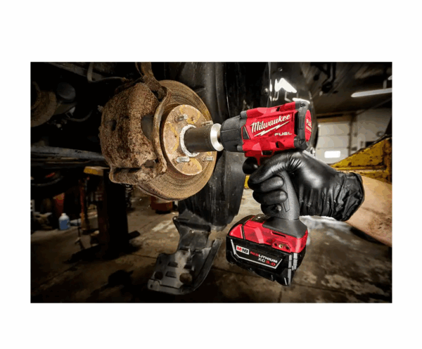 2960-20-2962-20 M18 FUEL GEN-2 18V Lithium-Ion Mid Torque Brushless Cordless 3/8 in. and 1/2 in Impact Wrench (2-Tool) - Image 8