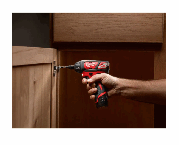 2401-22-48-32-4497 M12 12-Volt Lithium-Ion Cordless 1/4 in. Hex Screwdriver Kit with SHOCKWAVE Alloy Steel Screwdriver Bit Set (72-Piece) - Image 8