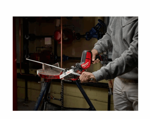2520-21XC-2426-20 M12 FUEL 12-Volt Lithium-Ion Brushless Cordless HACKZALL Reciprocating Saw Kit W/ M12 Multi-Tool - Image 8