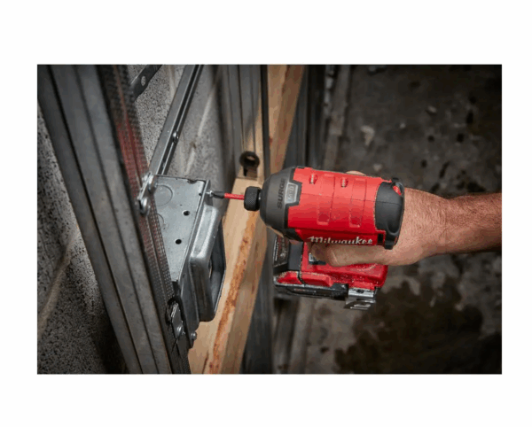 2760-22 M18 FUEL SURGE 18V Lithium-Ion Brushless Cordless 1/4 in. Hex Impact Driver Compact Kit with Two 5.0 Ah Batteries - Image 9