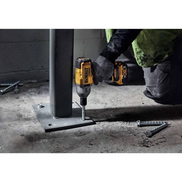 20V MAX Cordless Impact Wrench Kit, 1/2  Hog Ring With 4-Mode Speed (DCF900P1) - Image 4