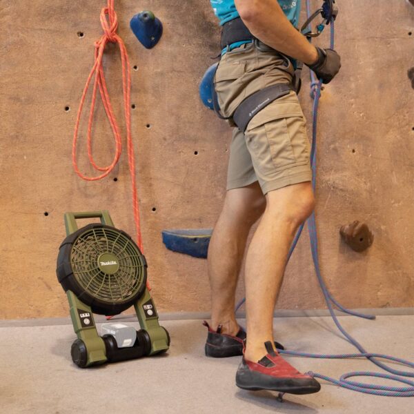 ADCF201Z Outdoor Adventure 18V LXT 9  Fan, Tool Only - Image 5
