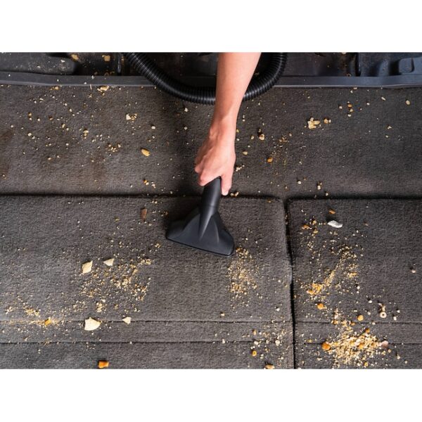 Shop-Vac 4-Gallons 5.5-HP Corded Wet/Dry Shop Vacuum with Accessories Included (5830411) - Image 8