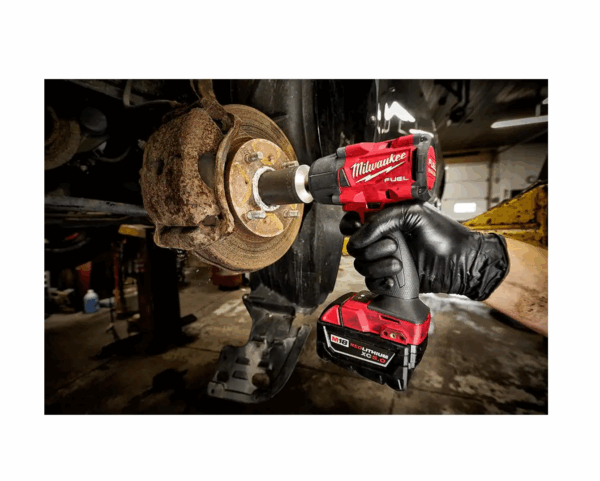 M18 FUEL GEN-2 Mid Torque Brushless Impact Wrench - Image 10