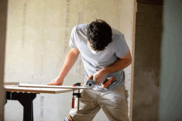 R87547B 18V SubCompact Brushless Cordless 3 in. Multi-Material Saw (Tool Only) with (3) Cutting Wheels - Image 5