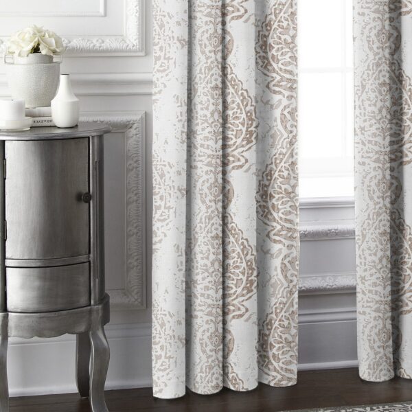Taylor’s Pick Ecru Drapery - Image 3