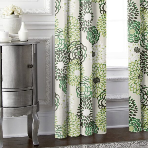 Gardenstow Green Drapery - Image 5