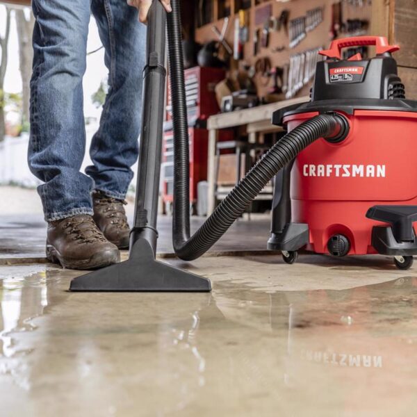 9 gal Corded Wet/Dry Vacuum 8.3 amps 120 V 4.25 HP - Image 3