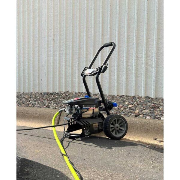 AR Blue Clean BMXP32700P-X 2700 PSI 1.3 GPM Cold Water Electric Pressure Washer with Induction Motor - Image 8