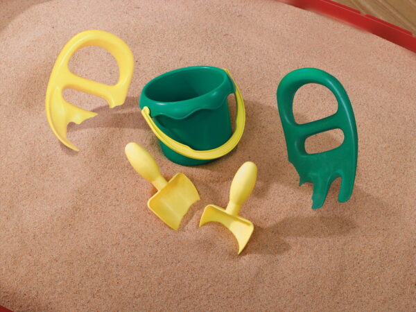 Naturally Playful Sand Table - Image 3