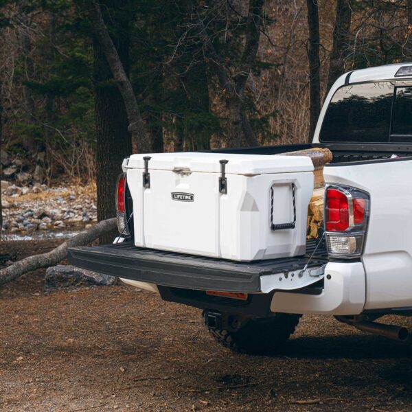 Lifetime 115 Quart High Performance Cooler (91108) - Image 8