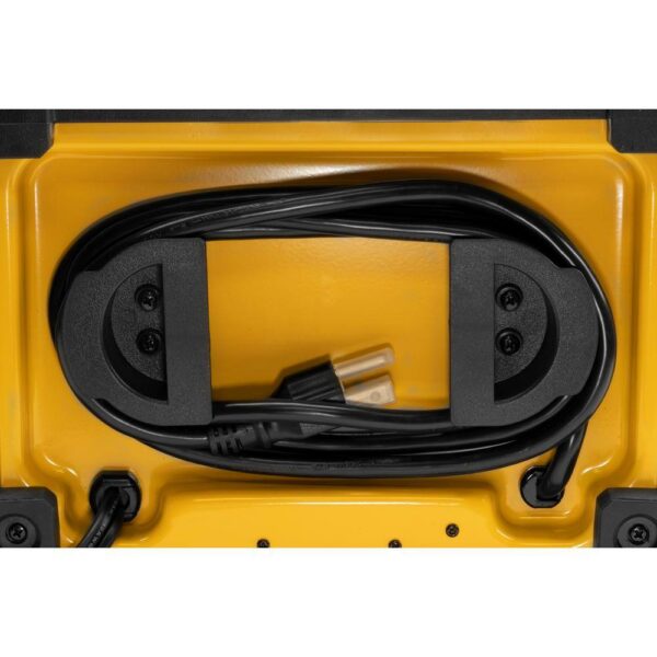 DXAEC801B 30 Amp Automotive Portable Car Battery Charger with 80 Amp Engine Start and Alternator Check - Image 4