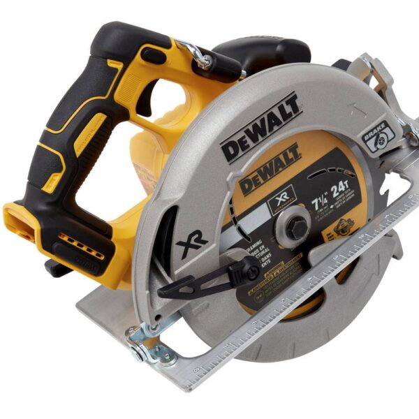 DCS570BW230C 20V MAX XR Cordless Brushless 7-1/4 in. Circular Saw, (1) 20V Compact Lithium-Ion 3.0Ah Battery, and 12V-20V MAX Charger - Image 9