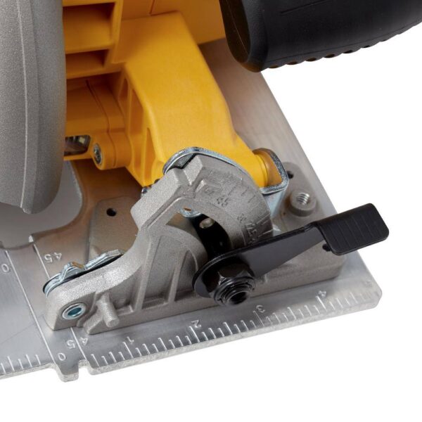 DCS570BW230C 20V MAX XR Cordless Brushless 7-1/4 in. Circular Saw, (1) 20V Compact Lithium-Ion 3.0Ah Battery, and 12V-20V MAX Charger - Image 13
