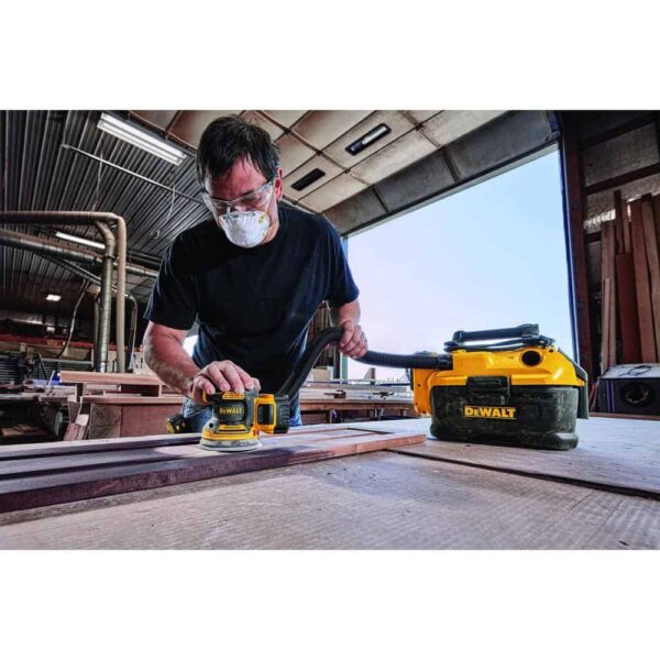 DCW210B 20V MAX XR Cordless Brushless 5 in. Random Orbital Sander (Tool Only) - Image 5