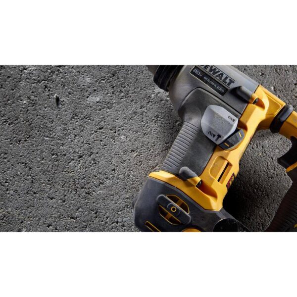 DCH172BWDCB205 ATOMIC 20V MAX Cordless Ultra-Compact 5/8 in. Hammer Drill and 20V MAX XR Premium Lithium-Ion 5.0Ah Battery - Image 8