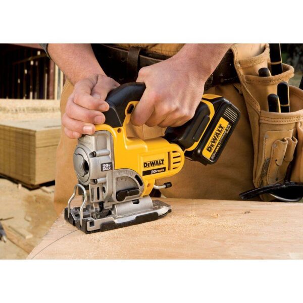 DCS331BW230C 20V MAX Cordless Jig Saw, (1) 20V MAX Compact Lithium-Ion 3.0Ah Battery, and 12V-20V MAX Charger - Image 12