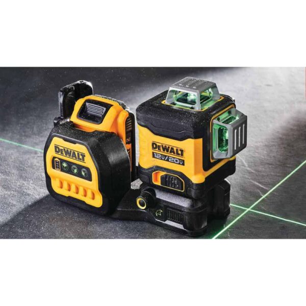 DCLE34030GB 20V/12V Cross-Line Laser Level (Tool Only) - Image 4