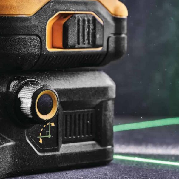DCLE34030GB 20V/12V Cross-Line Laser Level (Tool Only) - Image 3