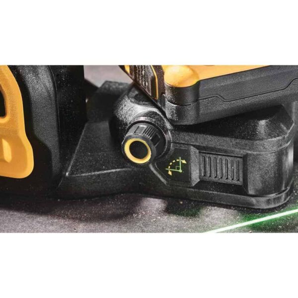DCLE34030GB 20V/12V Cross-Line Laser Level (Tool Only) - Image 10