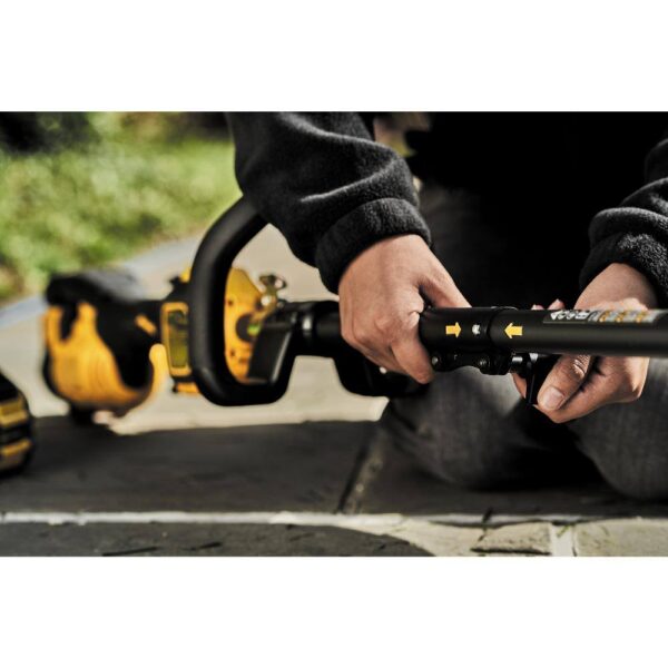 DCST972X1WAS5BC 60V MAX Brushless Cordless Battery Powered Attachment Capable String Trimmer Kit   Brush Cutter Attachment - Image 13