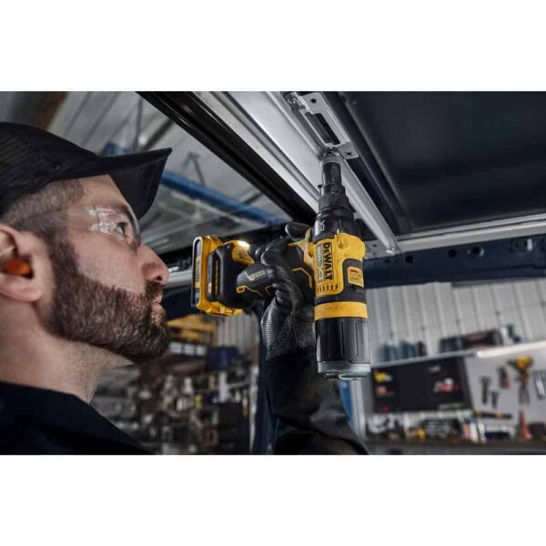 DCF403D1 20-Volt Maximum XR Lithium-Ion Brushless Cordless 3/16 in. Rivet Tool Kit with two 2.0Ah Batteries, Charger and Bag - Image 8