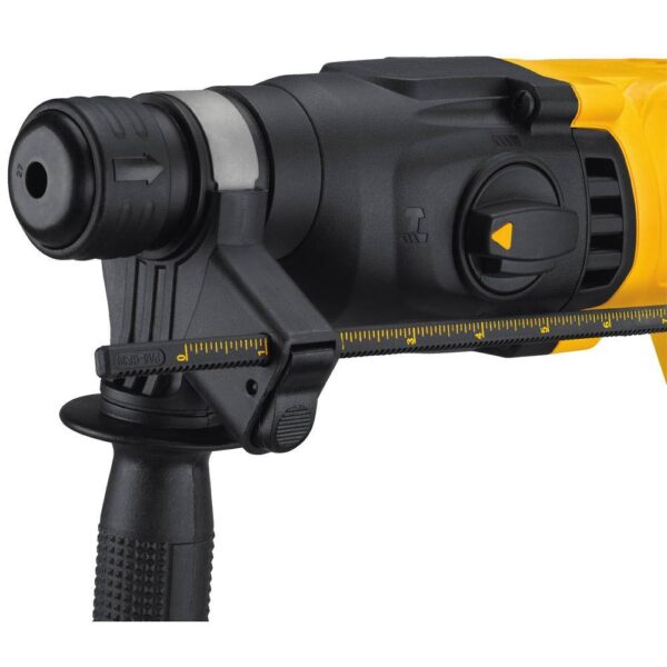 DCH133BWP034C 20V MAX Cordless Brushless 1 in. SDS Plus D-Handle Rotary Hammer and 20V POWERSTACK Battery Starter Kit - Image 7