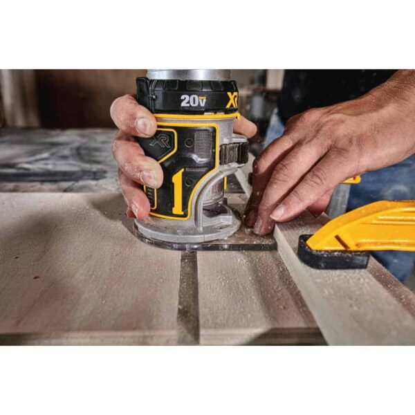 20V MAX XR Cordless Brushless Compact Router, (1) 20V MAX Compact Lithium-Ion 3.0Ah Battery, and 12V-20V MAX Charger - Image 4