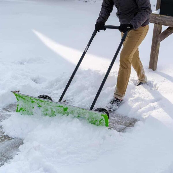 Earthwise 39 in. Dual-Sided Pusher Snow Shovel - Image 3