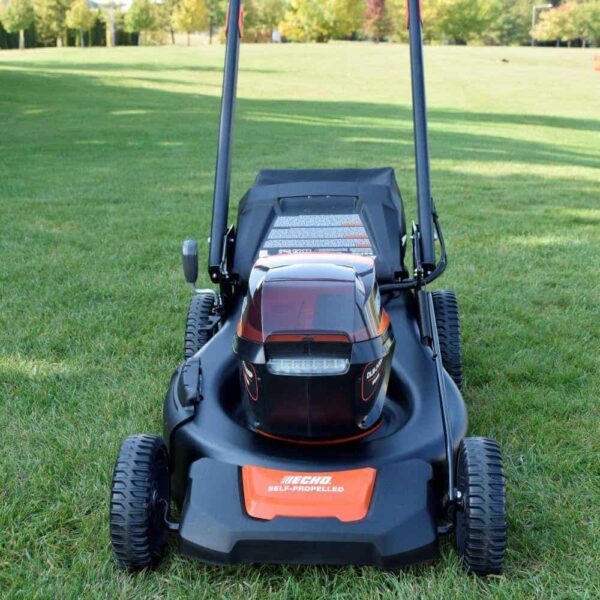 DLM-2100SPBT eFORCE 56-Volt 21 in. Cordless Battery Walk Behind Self-Propelled Lawn Mower (Tool Only) - Image 13