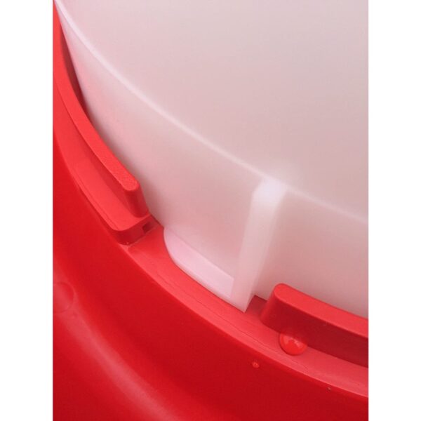 Heated Plastic Hanging Poultry Water Fountain, Red (4 Pack) - Image 5