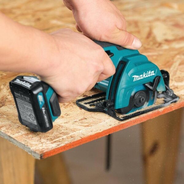 12V max CXT Lithium-Ion Cordless 3-3/8 in. Circular Saw Kit, Case (2.0Ah) - Image 3