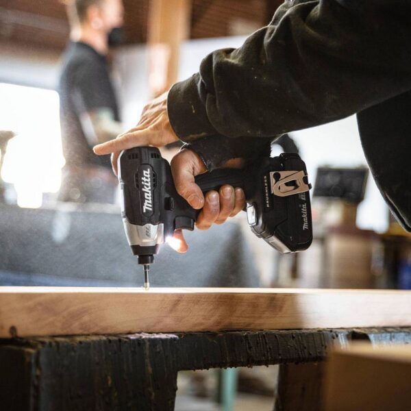 XDT18SY1B 18V LXT Sub-Compact Lithium-Ion Brushless Cordless Impact Driver Kit (1.5Ah) - Image 4